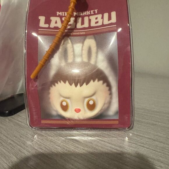 POPMART THE MONSTERS Wacky Mart Series-Pinch Pendant - Onigiri - - Picture 3 of 5